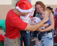 Bombeiros proporcionam Natal diferenciado para 150 crianças