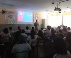 Em Apucarana, 11º Grupamento de Bombeiros realiza palestras sobre queimaduras. 