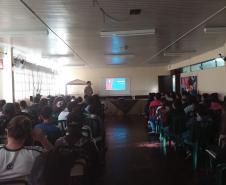 Em Apucarana, 11º Grupamento de Bombeiros realiza palestras sobre queimaduras. 