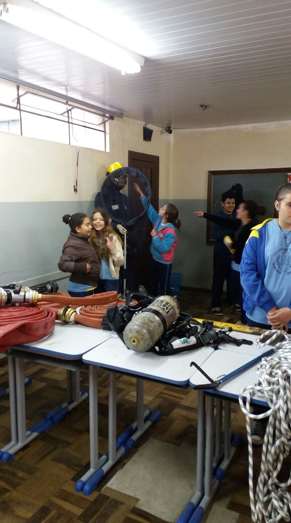 Bombeiros Realizam Diversas Atividades Comemorativas aos 162 Anos da PMPR