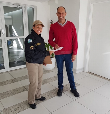 entrega de informativo