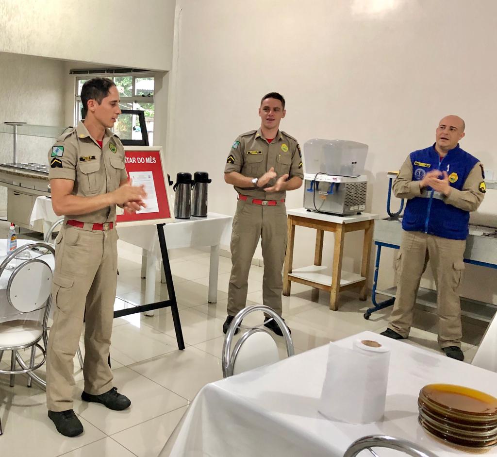 Homenagem Bombeiro do Mês