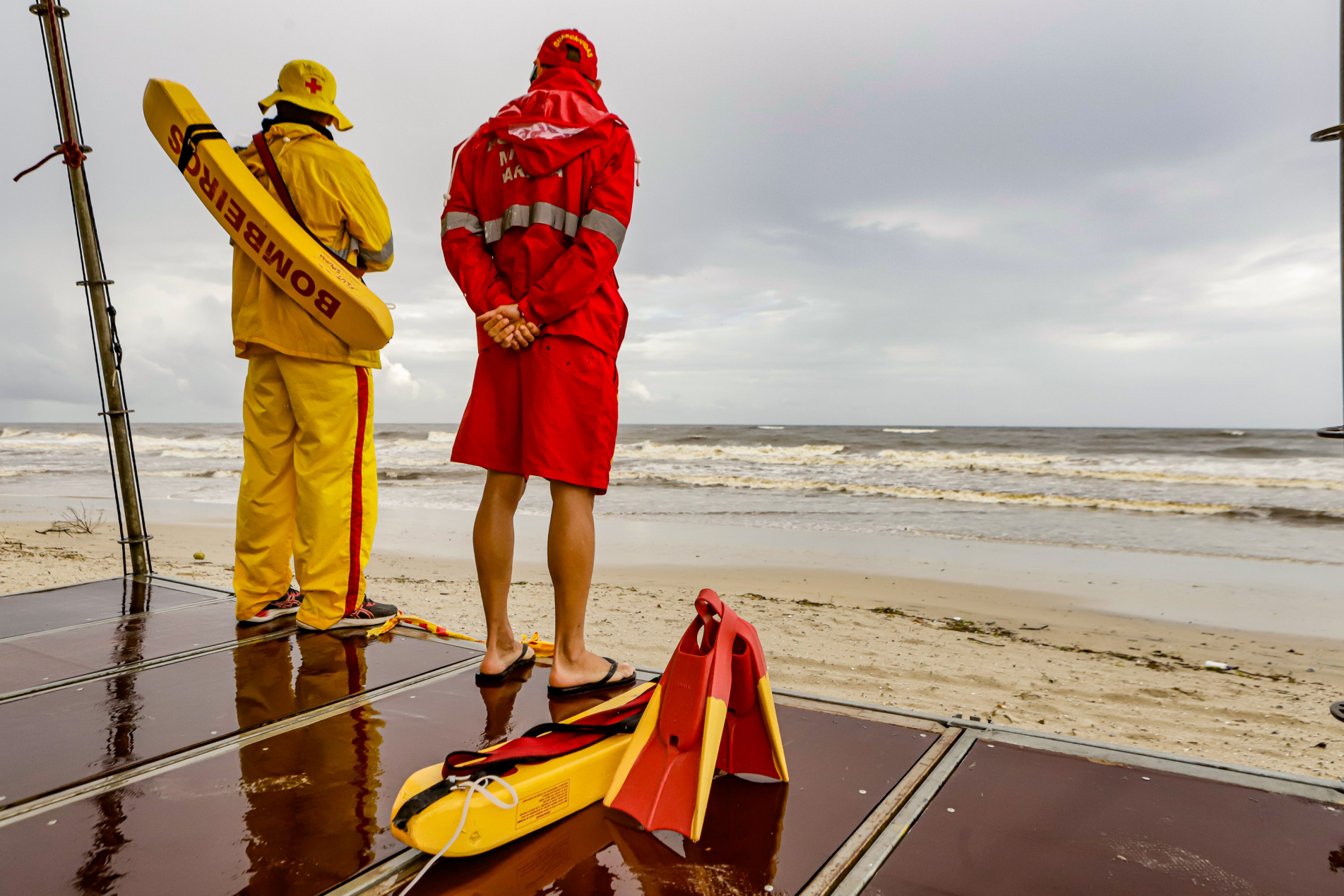 Corpo de Bombeiros Militar do Paraná. Matinhos. 24/01/2024.