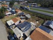 Bombeiros realizam ajuda humanitária