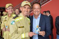 Entrega mimo ao Prefeito