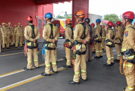 BOMBEIROS FAZEM TREINAMENTO DE SALVAMENTO VERTICAL NO 6°GB