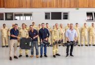 Corpo de Bombeiros de Fazenda Rio Grande recebe nova viatura e materiais