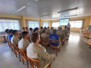 Treinamento em elevadores
