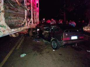 Colisão frontal em Corumbataí do Sul