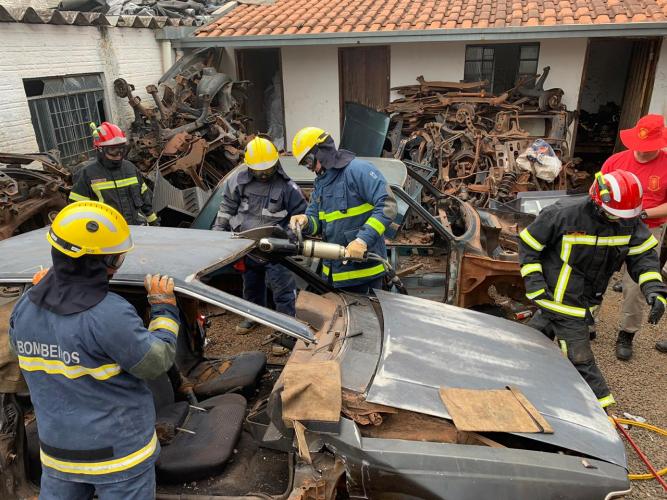 Salvamento Veicular Pvai