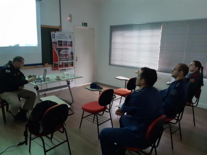 O intercâmbio operacional é constante e a visita dos Bombeiros Catarinenses reforçam os laços de amizade e cooperação entre as instituições.