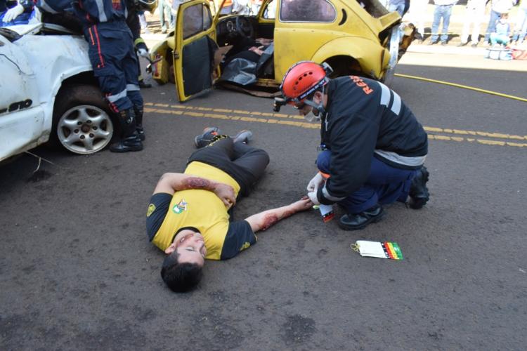 Simulado de atendimento a múltiplas vítimas encerra as atividades do Maio Amarelo.