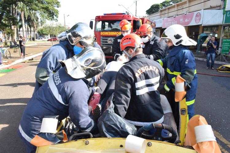 Simulado de atendimento a múltiplas vítimas encerra as atividades do Maio Amarelo.