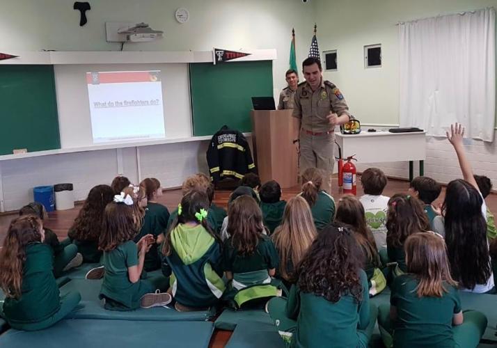 7* Grupamento de Bombeiros realiza palestra no Colégio Bom Jesus