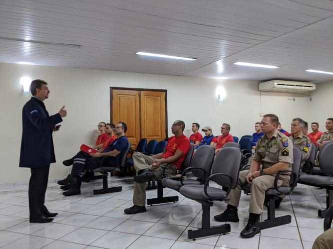 Palestra saude bucal