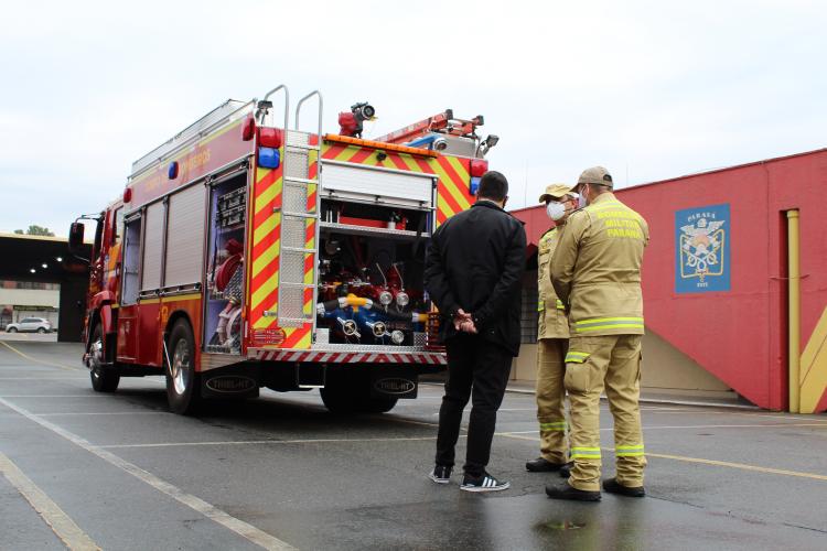 entrega de viatura 1gb