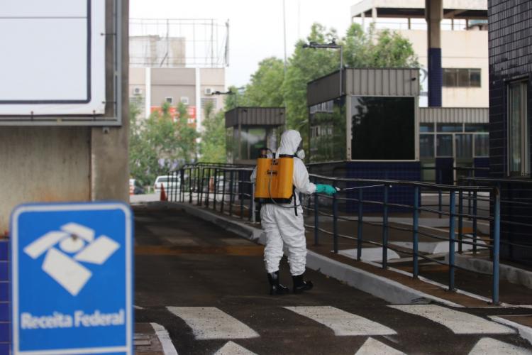 Desinfecção na aduana