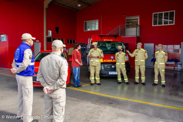 Posto de Bombeiros de Colombo recebe viaturas.