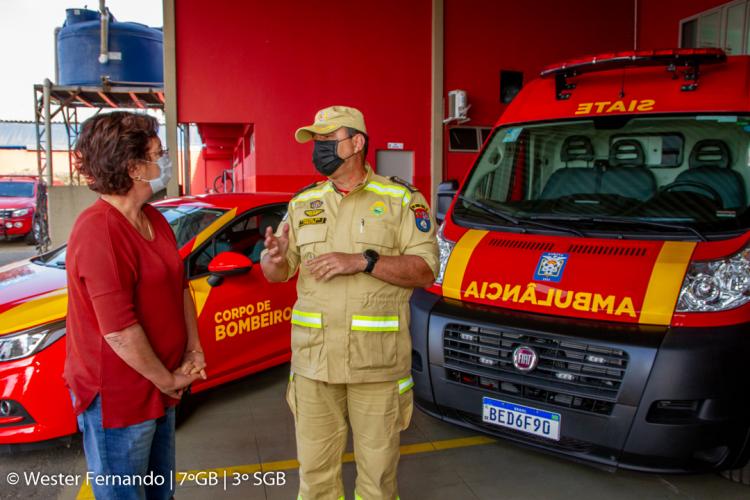 Posto de Bombeiros de Colombo recebe viaturas.