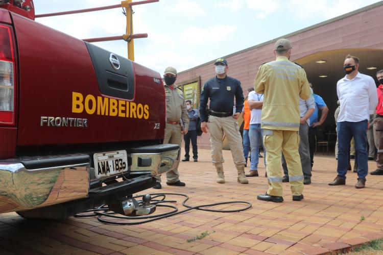 Demonstração do uso de equipamentos