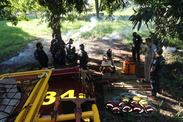 9ºGB realiza capacitação de agentes civis