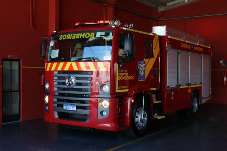 Entrega de ABTR ao Posto de Bombeiros de Campo Largo