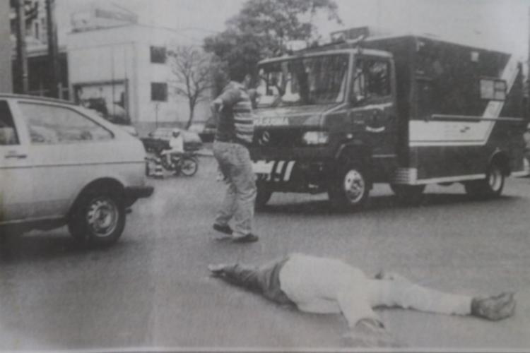 Viatura MB180 anos 90