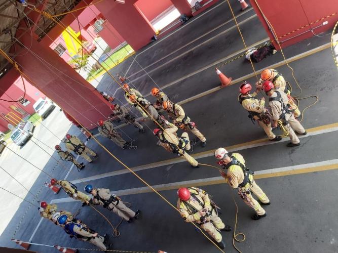 6º Grupamento de Bombeiros se despede dos Aspirantes-a-Oficial