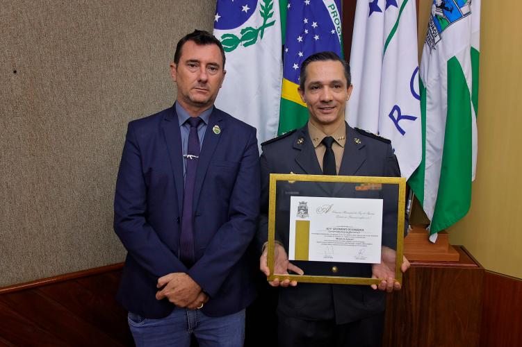 Homenagem Moção de Aplauso 9º GB