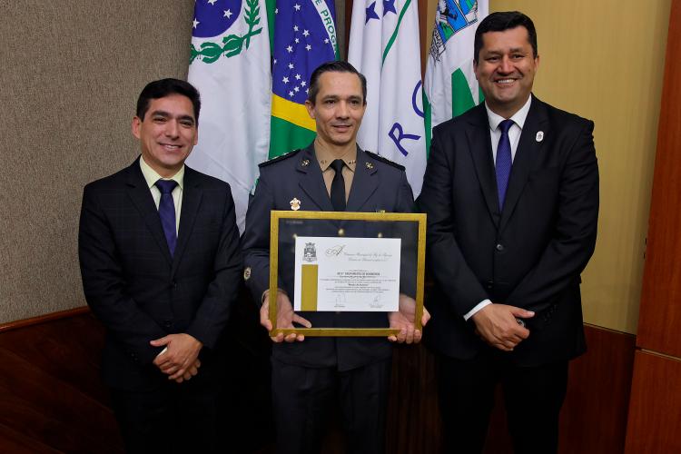 Homenagem Moção de Aplauso 9º GB