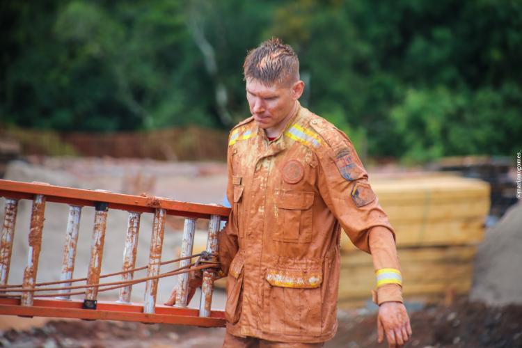 Desmoronamento_Colombo_22.01