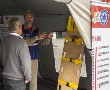 Apresentação do Corpo de Bombeiros na rua XV de Novembro Foto Cabo Daniel Meneghetti