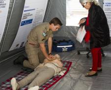 Apresentação do Corpo de Bombeiros na rua XV de Novembro Foto Cabo Daniel Meneghetti