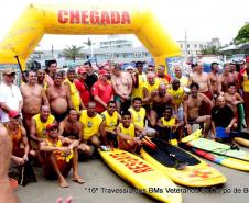 Corpo de Bombeiros realiza tradicional travessia dos Guarda-Vidas veteranos no litoral com a presença do secretário Mesquita