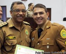 15-07-2016 Formatura do Curso de Aperfeiçoamento de Sargento (CAS) do Corpo de Bombeiros do Estado do Paraná, a solenidade foi feita na Câmara dos Vereadores de Pinhais na RMC. Na foto o Sub-Comandante Geral da PMPR Coronel Arildo Luis Dias e o Sargento Miguel Toth Junior.