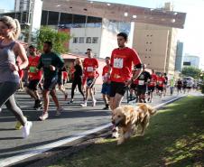 Curitiba, 12 de Novembro de 2016.  1° Corrida do Fogo, do Corpo de Bombeiros do Paraná.