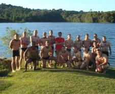 Bombeiros participam de instrução para salvamento aquático
