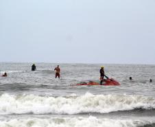 07-01-2017 Travessia Anual dos Bombeiros Veteranos em Guaratuba.