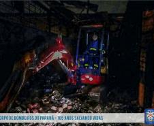 Corpo de Bombeiros operacionaliza pela primeira vez a mini retroescavadeira