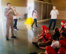 Projeto Bombeiro Mirim e Corpo de Bombeiros de Arapongas dão início aos trabalhos em 2018