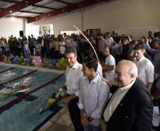 Governador Beto Richa, acompanhado pela secretaria da família e desenvolvimento social, Fernanda Richa, prefeito de Curitiba, Rafael Greca, vice-prefeito, Eduardo Pimentel, secretário de esportes de Curitiba, Marcello Richa e demais autoridades, participa da reinaguração da Praça Oswaldo Cruz.Curitiba, 09/03/2018Foto: Ricardo Almeida / ANPr