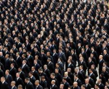 Governador Beto Richa e demais autoridades participam da solenidade de incorporação de 3148 novos soldados ao efetivo de segurança do estado.Curitiba, 17/05/2012Foto: Ricardo Almeida / ANPr