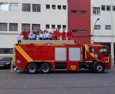 Bombeiros proporcionam Natal diferenciado para 150 crianças
