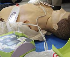 Bombeiros militares participam de instrução de atendimento pré-hospitalar