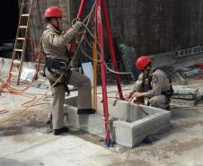 7GB SIMULADO DE ACIDENTE EM CONSTRUÇÃO CIVIL