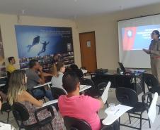 Corpo de Bombeiros de Jacarezinho realiza palestra com representantes das prefeituras