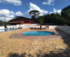 Bombeiros militares ministram instrução para escoteiros em Piraquara