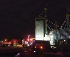 Incêndio secadora de grãos