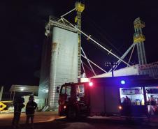 Incêndio secadora de grãos