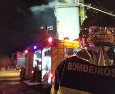 Incêndio secadora de grãos